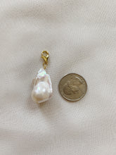 Load image into Gallery viewer, Popcorn Baroque Pearl Pendant
